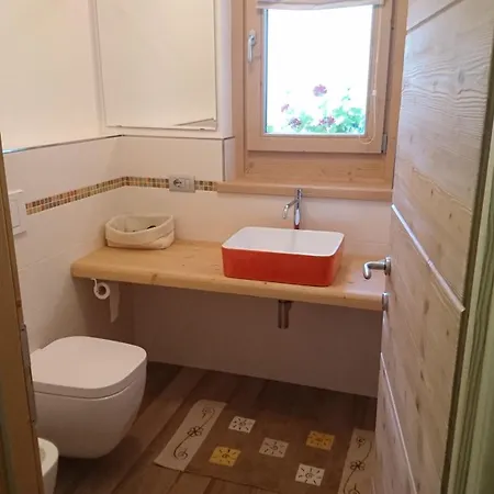 Holiday home Soleluna Premadio